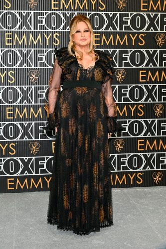 Jennifer Coolidge veste Etro - Foto: Michael Buckner/Variety