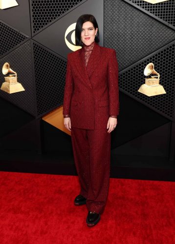 Romy Madley Croft veste Gucci - Foto: Reprodução/WWD