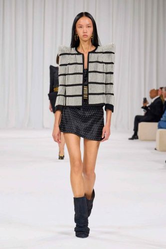 Balmain, verão 2025 - Foto: Reprodução/Vogue Runway