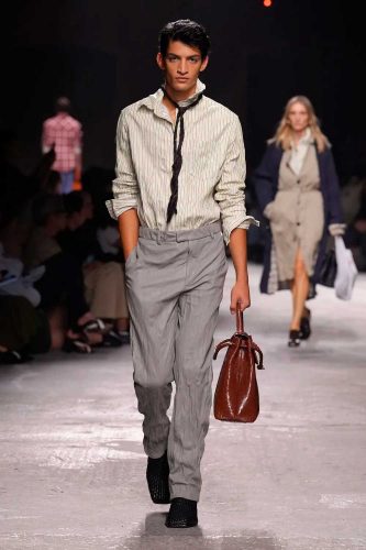 Bottega Veneta, verão 2025 - Foto: Reprodução/Vogue Runway