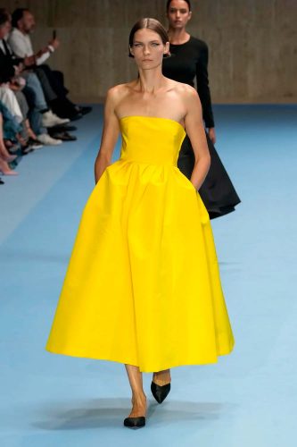 Carolina Herrera, verão 2025 - Foto: Reprodução/Vogue Runway