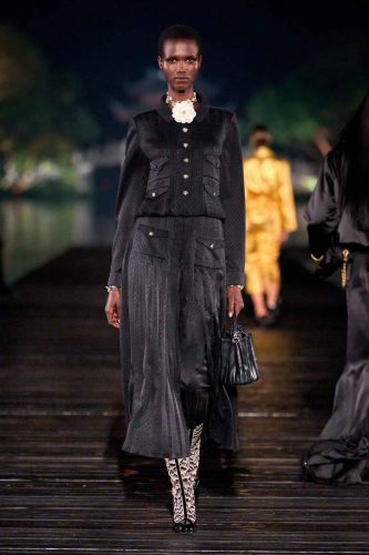 Chanel, Métiers d’Art 2025 - Foto: Reprodução/Vogue Runway