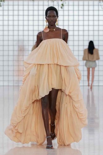 Chloé, verão 2025 - Foto: Reprodução/Vogue Runway