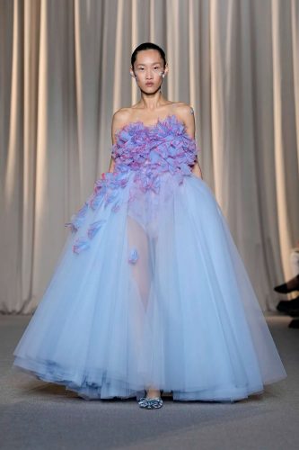 Giambattista Valli, alta-costura inverno 2024 - Foto: Vogue Runway