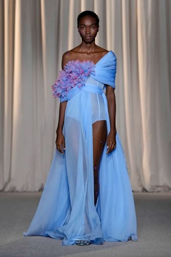 Giambattista Valli, alta-costura inverno 2024 - Foto: Vogue Runway