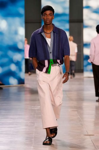 Hermès, verão 2025 masculino - Foto: Vogue Runway