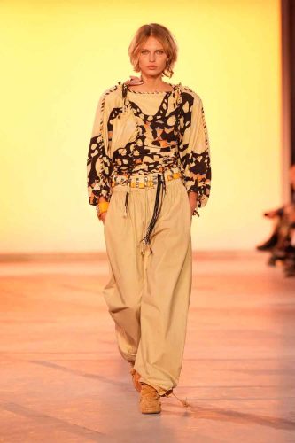 Isabel Marant, verão 2025 - Foto: Reprodução/Vogue Runway