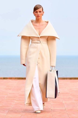 Jacquemus, inverno 2024 - Foto: Vogue Runway