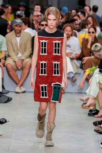 JW Anderson, coleção masculina de verão 2025 e resort 2025 - Foto: Vogue Runway