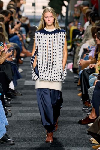 JW Anderson, verão 2025 - Foto: Divulgação