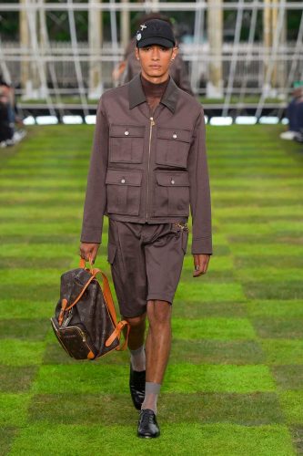 Louis Vuitton, coleção masculina de verão 2025 - Foto: Vogue Runway