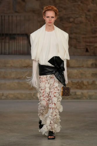 Louis Vuitton, resort 2025 - Foto: Vogue Runway