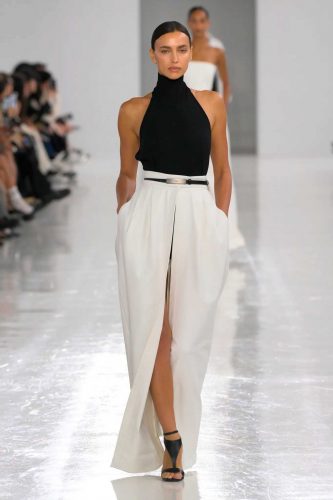 Max Mara, verão 2025 - Foto: Reprodução/Vogue Runway