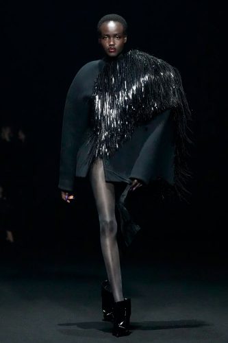 Mugler, inverno 2024 - Foto: Vogue Runway