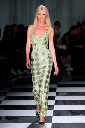 Versace, verão 2024 - Foto: Reprodução/WWD