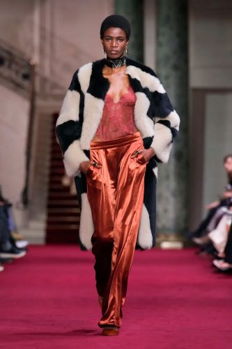 Zimmermann, inverno 2024 - Foto: Vogue Runway